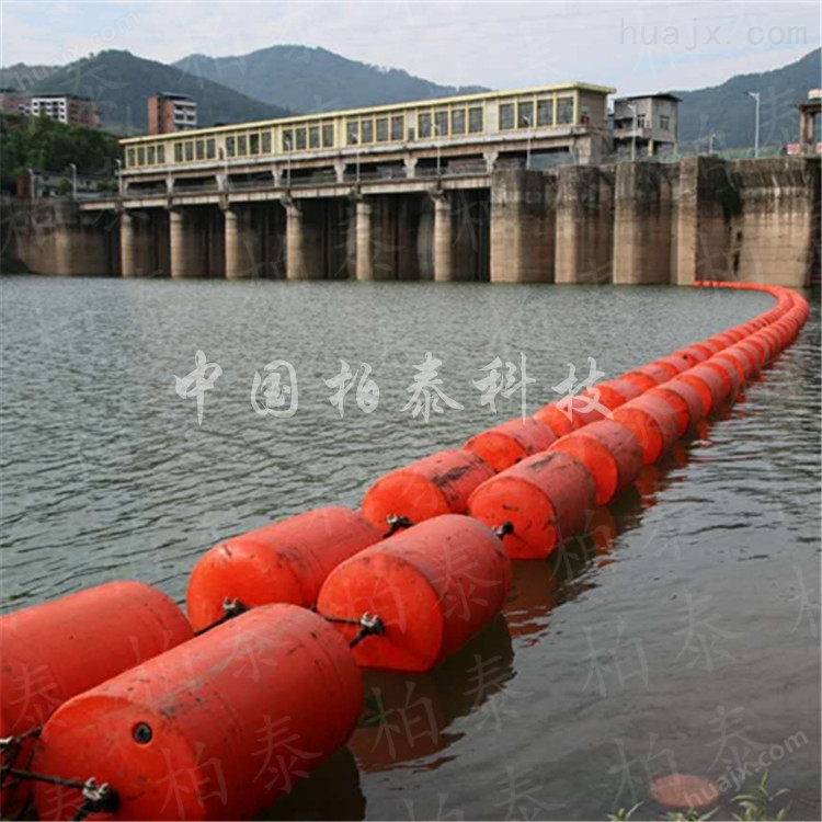 白龙江水电站用高分子塑料拦污浮筒拦污排