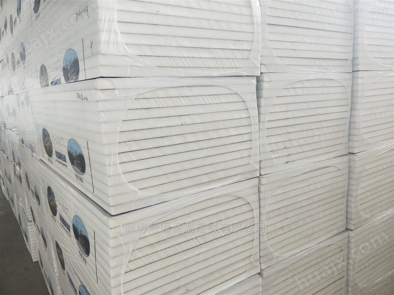 唐山市140kg硬质聚氨酯复合板出厂价格