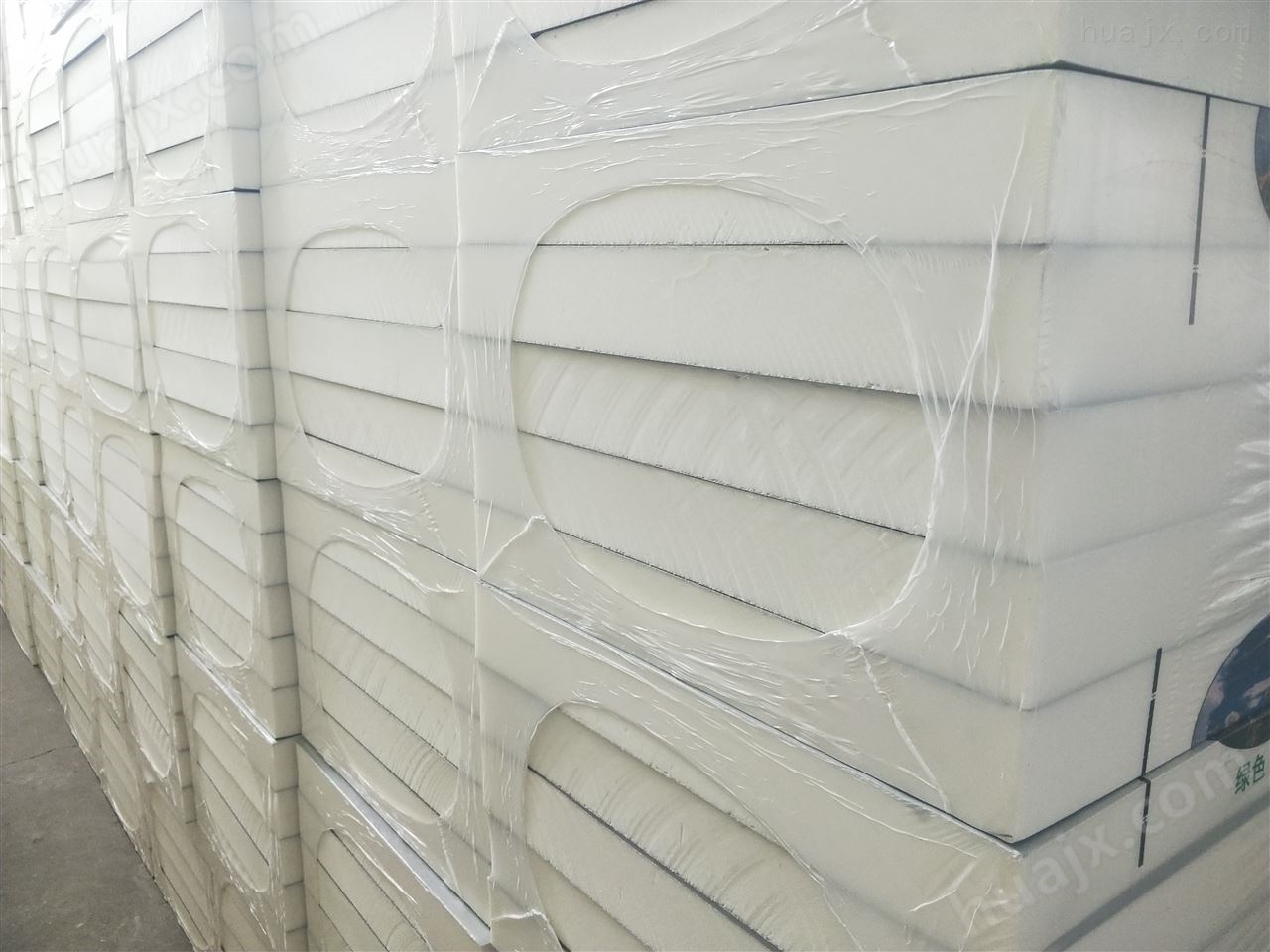 50mm外墙聚氨酯隔热保温墙面板施工条件